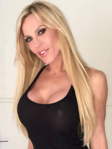 Amber Lynn Chicago Escort